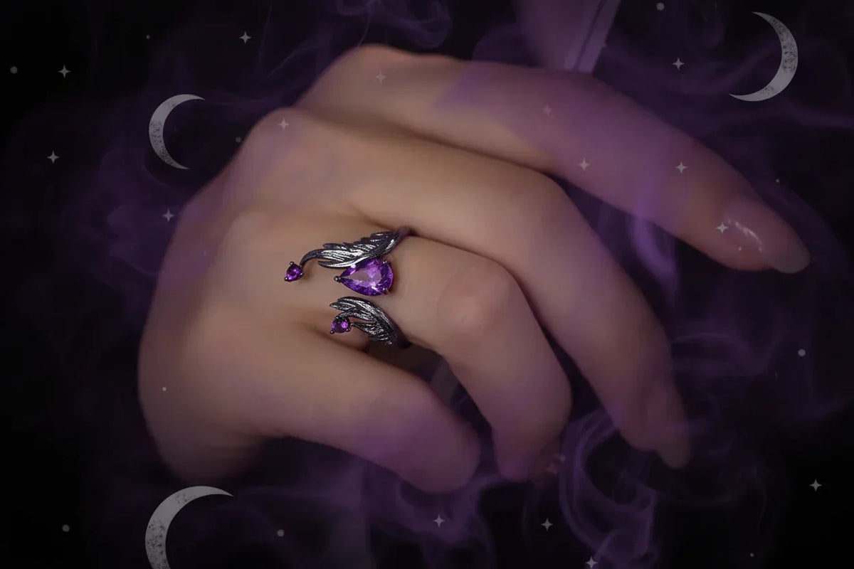 Night Elf Ring - Sorceress Sanctuary Dark Night Demon Pet Ring