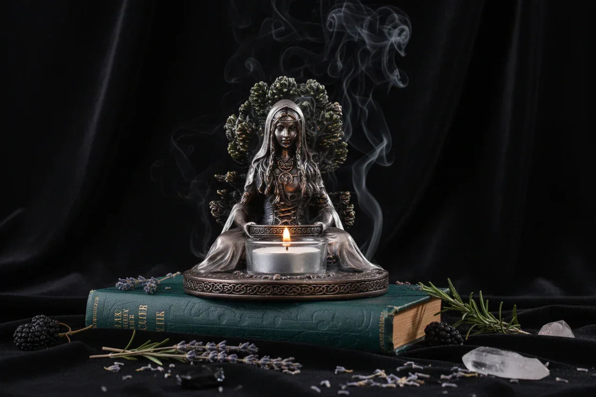 Celtic Goddess - Sorceress Sanctuary Deusa (Não acompanha velas)