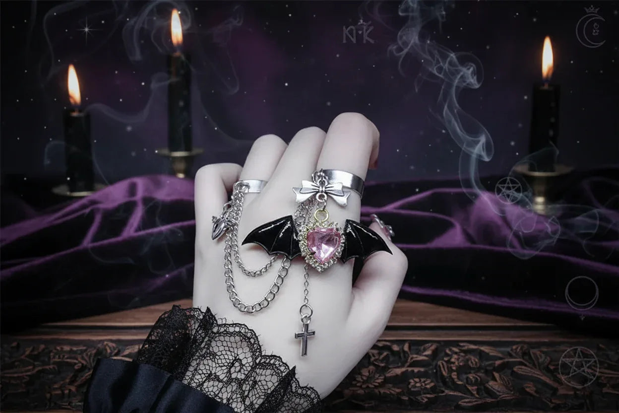 Devil Wing Ring - Sorceress Sanctuary Figure 1-Figure 2