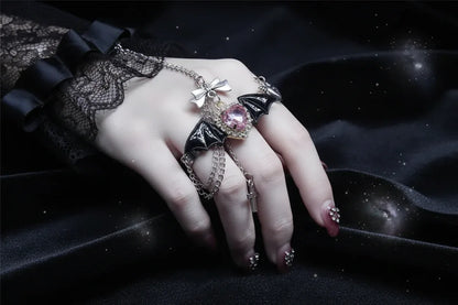 Devil Wing Ring - Sorceress Sanctuary Figure 1-Figure 2