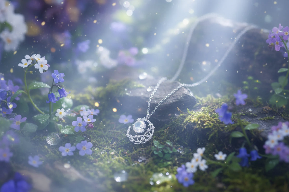 Fae Moon Necklace - Sorceress Sanctuary Silver-Gold