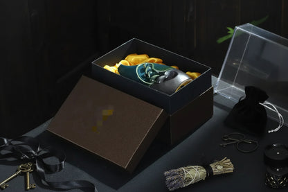 Flow Crescent Incense - Sorceress Sanctuary Black glaze