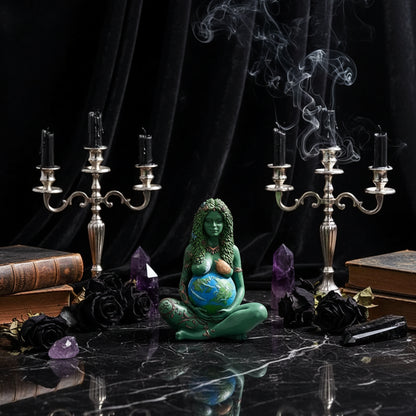 Mother Earth Statue - Sorceress Sanctuary Green / 1 PCS / 11.2*9.5*14.4