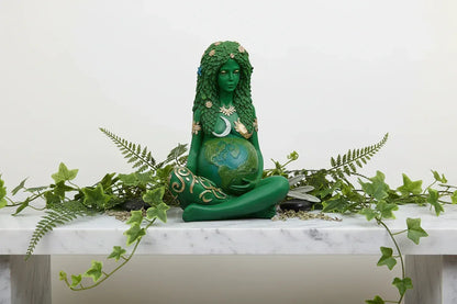 Mother Earth Statue - Sorceress Sanctuary Green / 1 PCS / 11.2*9.5*14.4