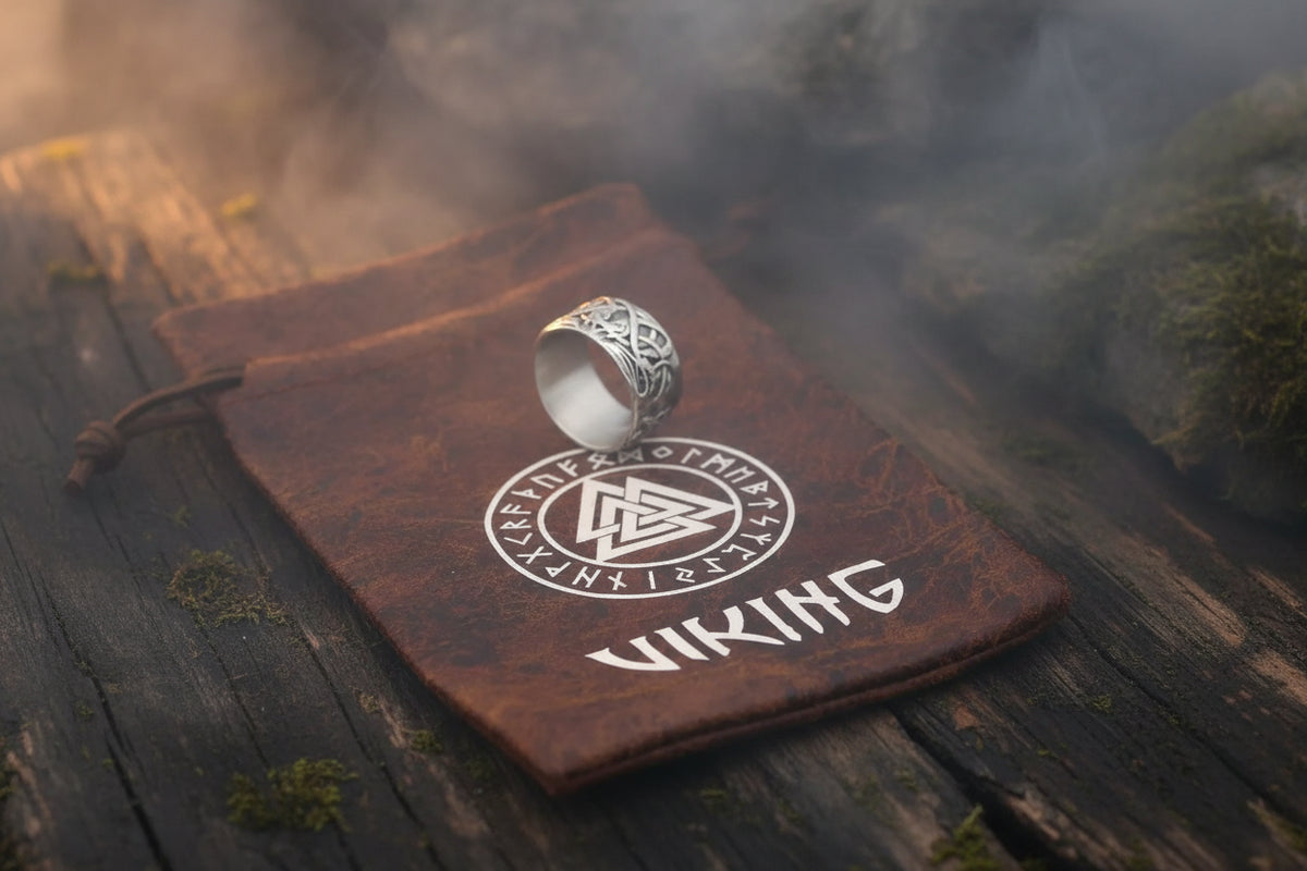 Nordic Wolf Ring - Sorceress Sanctuary Silver / Size 8-Silver / Size 9-Silver / Size 10-Silver / Size 11-Silver / Size12