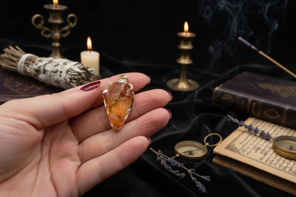 Obscure Crystal Pendant - Sorceress Sanctuary A-5-A-3-A-1-A-6-A-7