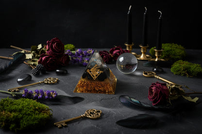 Orgone Energy Pyramid - Sorceress Sanctuary 5cm-6cm