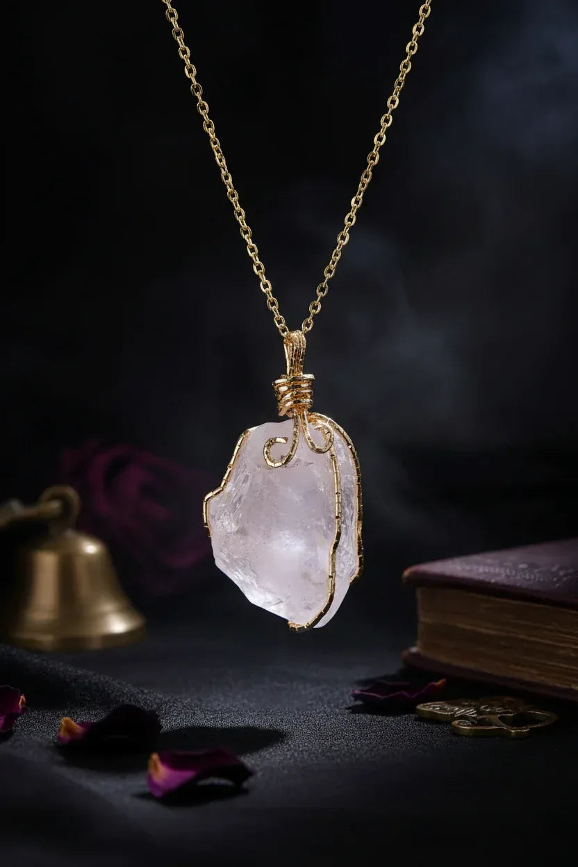 Raw Crystal Necklace - Sorceress Sanctuary Lemon crystal (silver) / Pure natural-Green fluorite (gold) / Pure natural-Lemon crystal (golden) / Pure natural-Amethyst (golden) / Pure natural-Fluorite (silver) / Pure natural