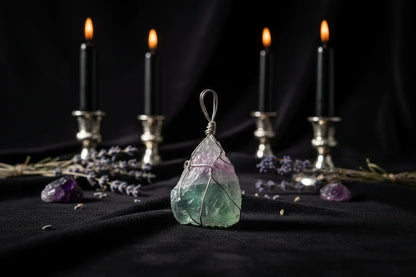 Raw Crystal Necklace - Sorceress Sanctuary Lemon crystal (silver) / Pure natural-Green fluorite (gold) / Pure natural-Lemon crystal (golden) / Pure natural-Amethyst (golden) / Pure natural-Fluorite (silver) / Pure natural