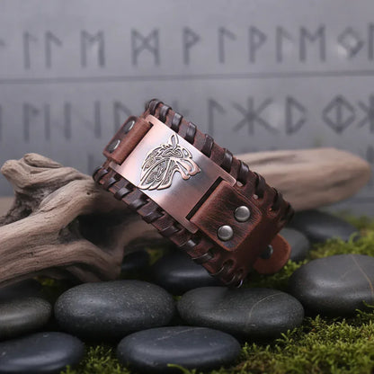 Regalia Wolf Bracelet - Sorceress Sanctuary bronze-silver-copper-black antique bronze