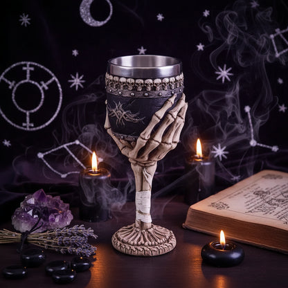 Skeleton Hand Goblet - Sorceress Sanctuary Brown / 101 200ml