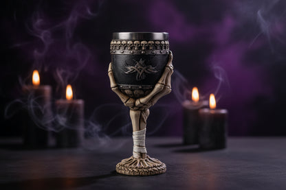 Skeleton Hand Goblet - Sorceress Sanctuary Brown / 101 200ml