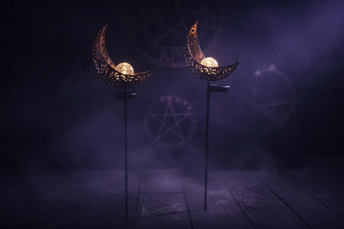 Solar Celestial Light - Sorceress Sanctuary White-Cutout-Flame lamp
