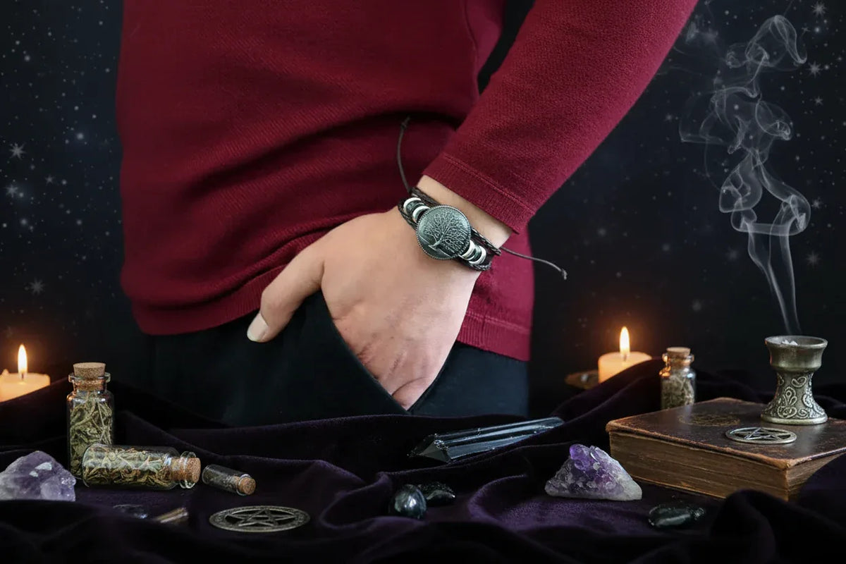 Spirit Tree Bracelet - Sorceress Sanctuary Black-Brown