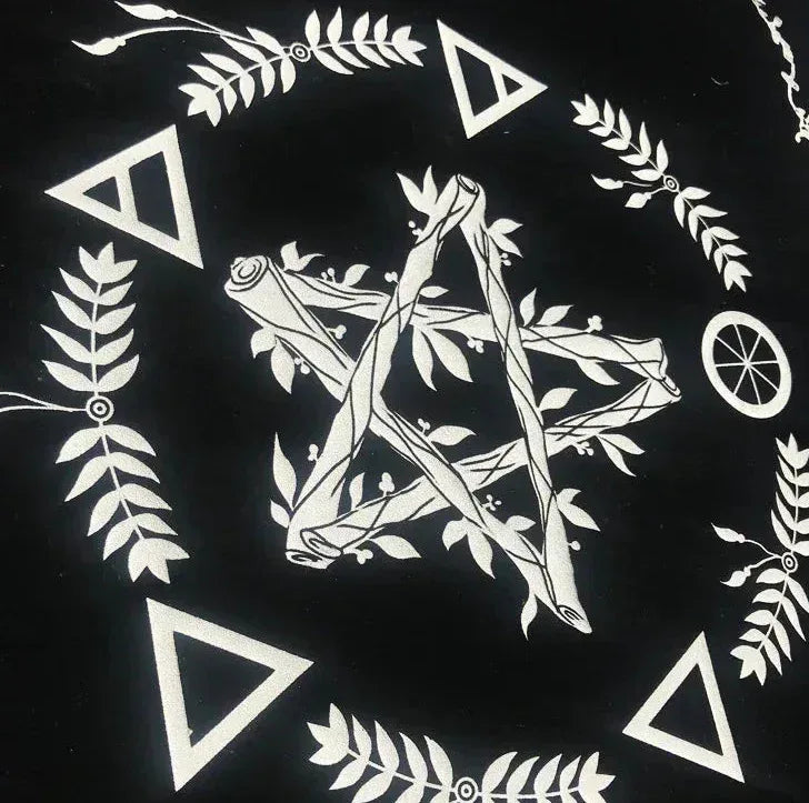 Tarot Tablecloths - Sorceress Sanctuary New O-high-grade flannel-Hot I-high-grade flannel-Hot L-high-grade flannel-Hot M-high-grade flannel-New P-high-grade flannel