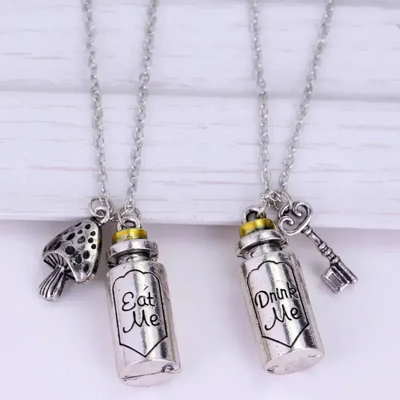 Alice in Wonderland Necklace - Sorceress Sanctuary Mushroom-Key