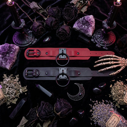 Gothic O-Shaped PU Bracelet with Metal Accents Sorceress Sanctuary
